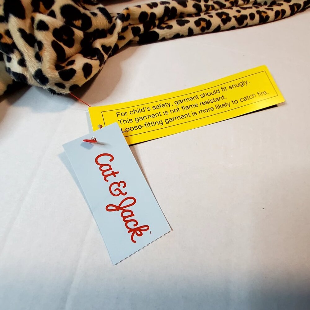 Cat And Jack Leopard Print Long Sleeve Stretchy Pajama Set For Women Size 8 - Picture 13 of 13